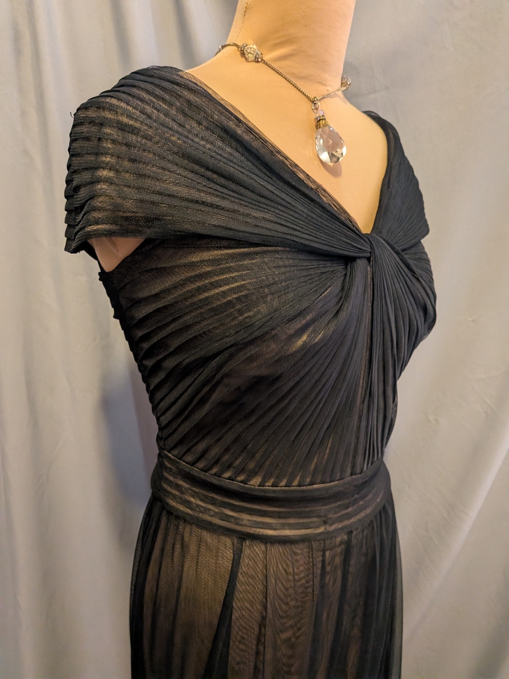 Tadashi Shoji Black Pleated Sheer Maxi Dress Size 4 - Picture 11 of 12